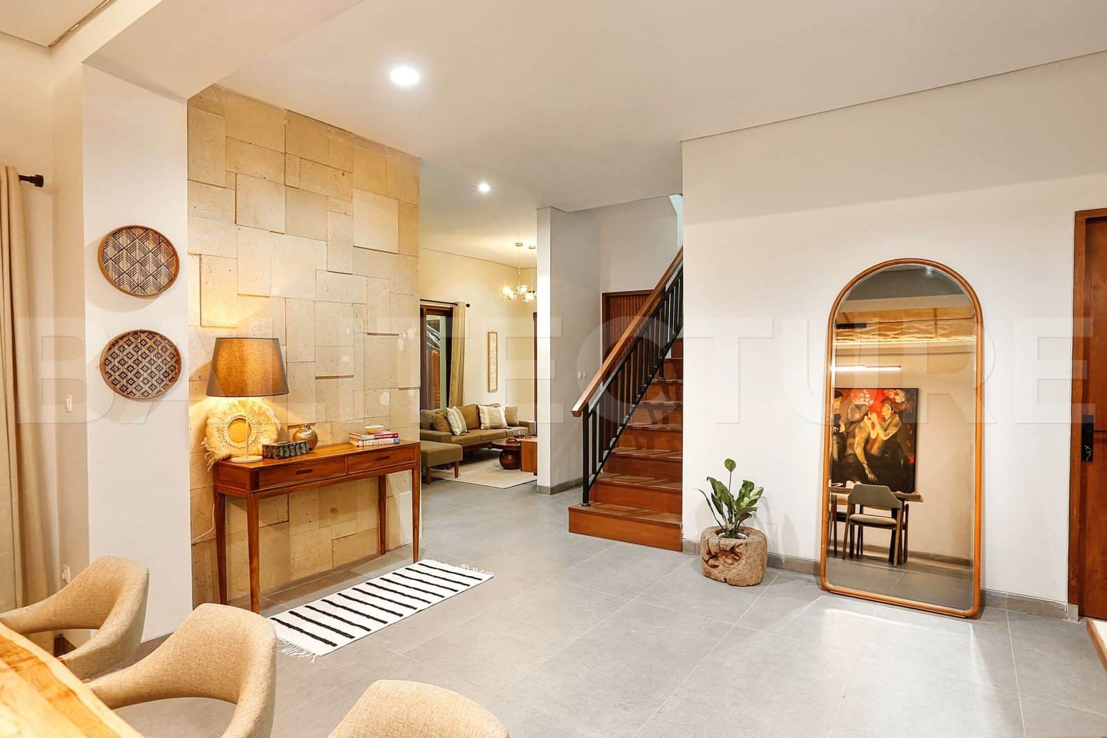 Modern 3-Bedroom Villa for Sale in Jimbaran – Prime Location & Minimalist Design