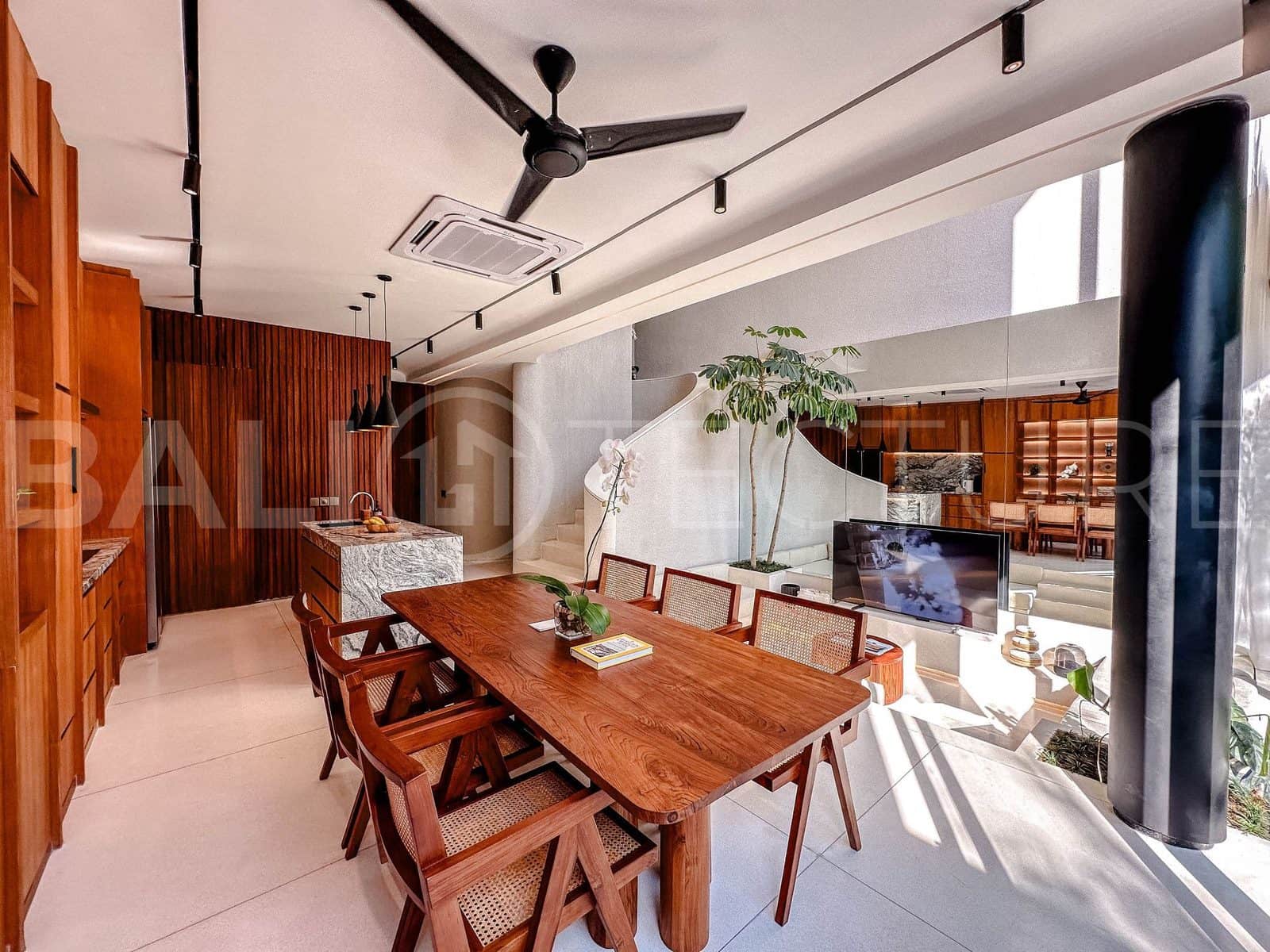 3-bedroom leasehold villa in Berawa — photo 2 of 5