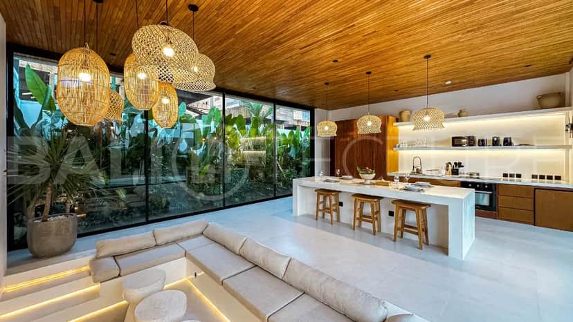 3-bedroom leasehold villa in Canggu — photo 4 of 5
