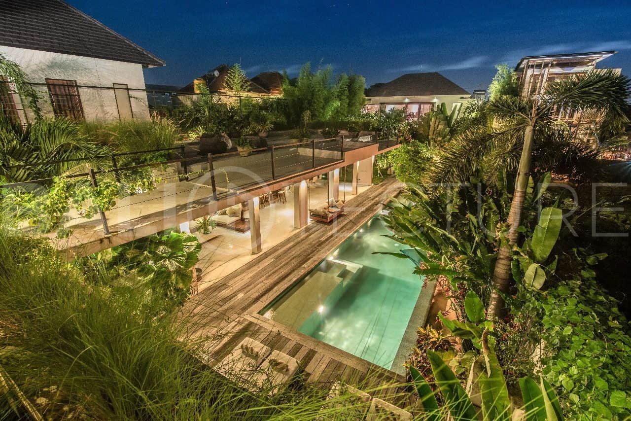 Luxury 4 Bedroom Stunning Villa in Prime Area Umalas