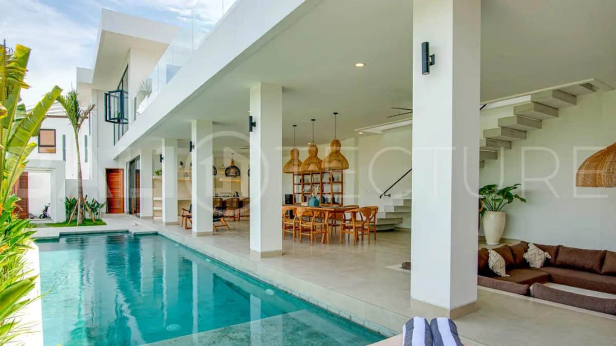 5-bedroom leasehold villa in Canggu — photo 3 of 5