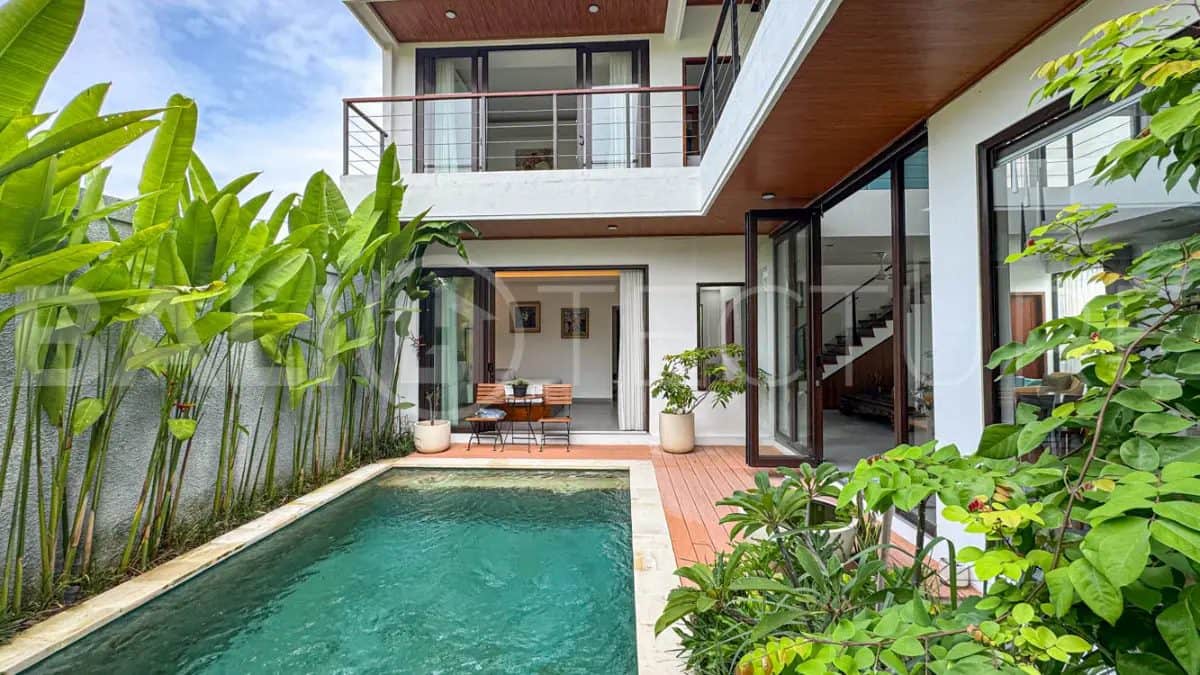 3-bedroom freehold villa in Seminyak — photo 2 of 5