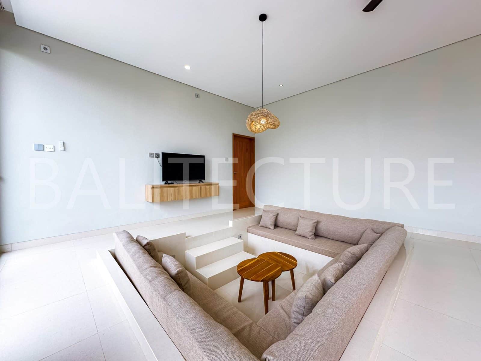 2-bedroom freehold villa in Tabanan — photo 4 of 5