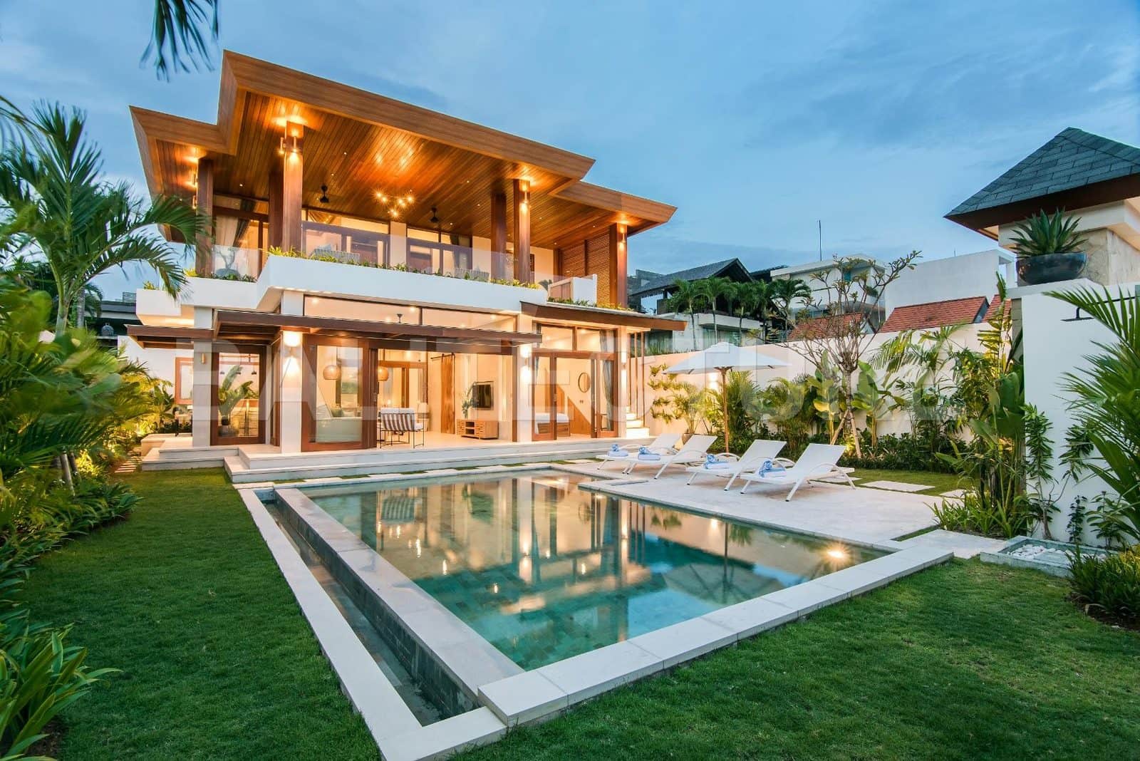 4-bedroom leasehold villa in Bali — photo 4 of 5