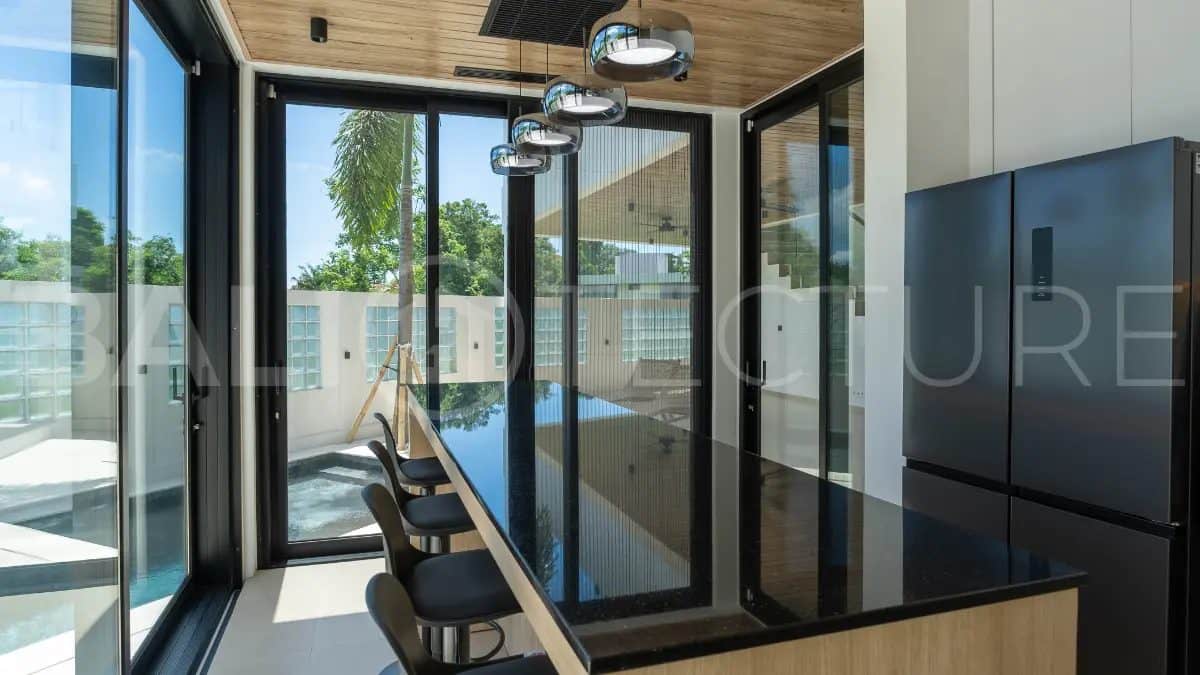 5-bedroom freehold villa in Pererenan — photo 5 of 5