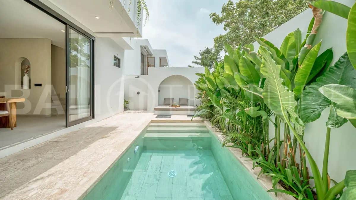 Modern 1 Bedroom Tropical Villa in Bingin for Sale