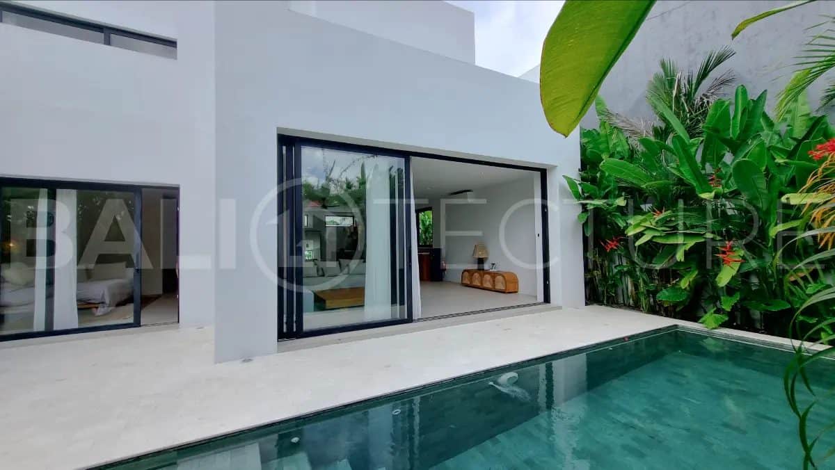 3-bedroom leasehold villa in Canggu — photo 3 of 5