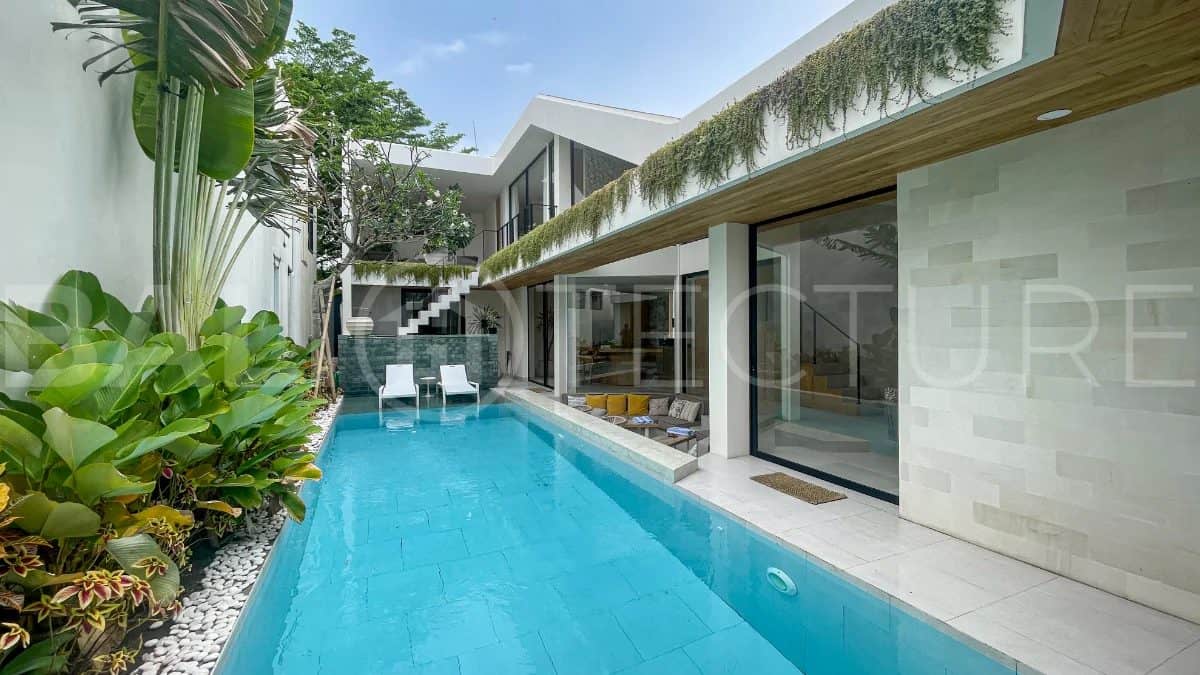3-bedroom leasehold villa in Kerobokan — photo 2 of 5