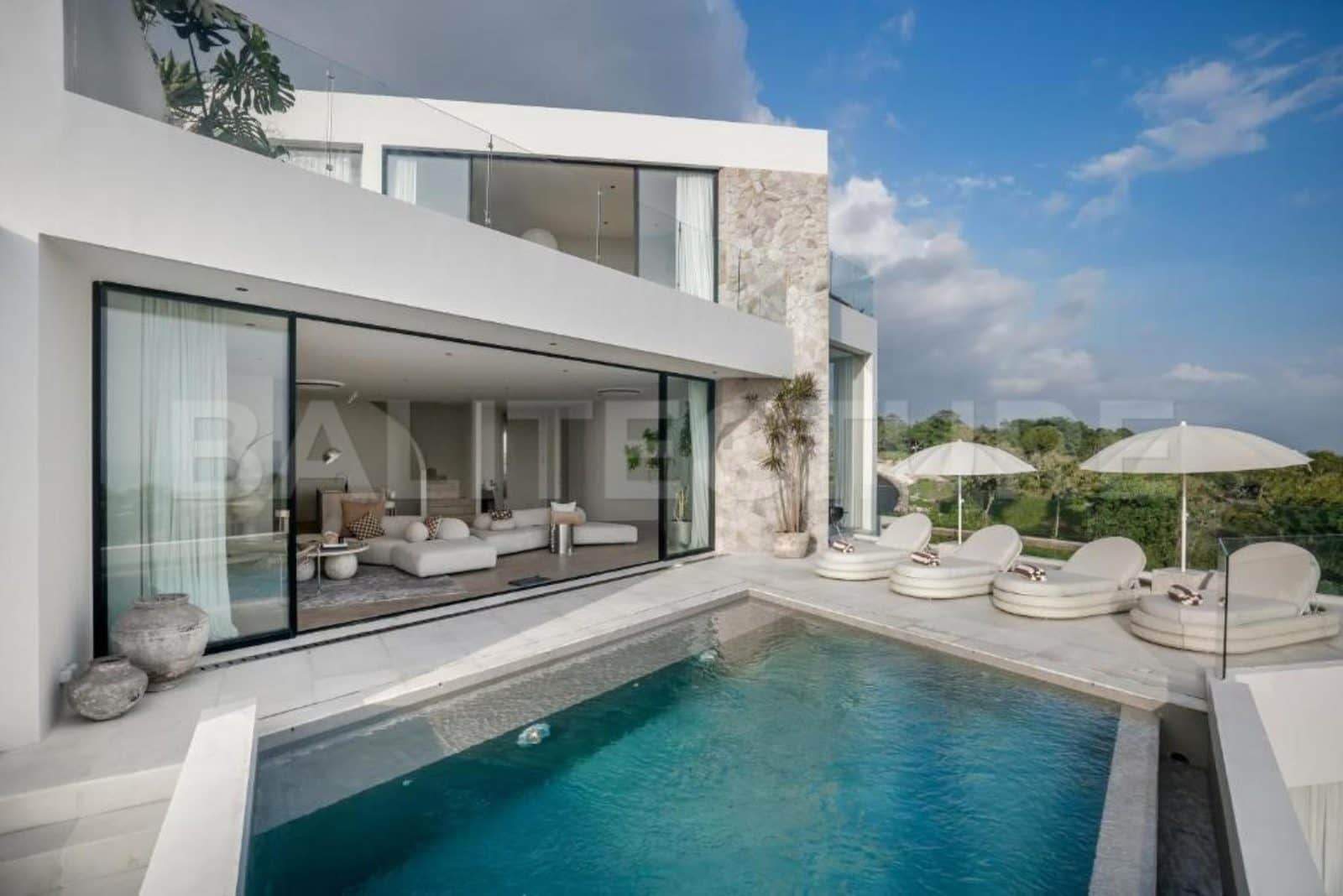 4-Bedroom Ocean View Villa in Bingin Bali Modern Luxury Living with Rooftop & Cinema
