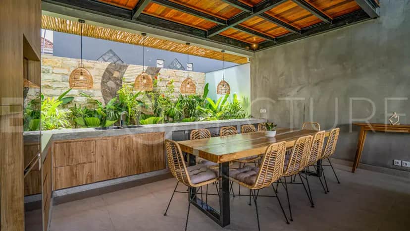 4-bedroom leasehold villa in Kerobokan — photo 5 of 5