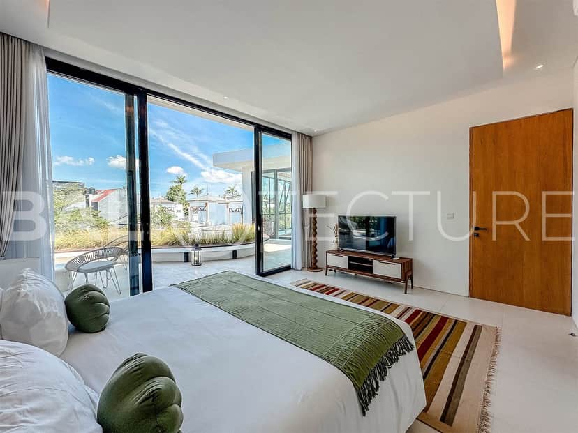 4-bedroom leasehold villa in Berawa — photo 4 of 5