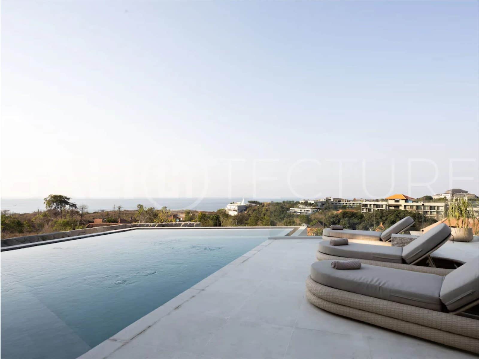 4-bedroom leasehold villa in Bali — photo 2 of 5