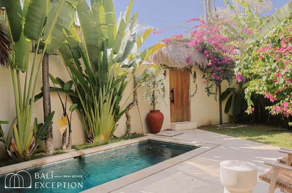 Ready Now Modern Tropical 1 Bedroom Leasehold Villa for Sale in Balangan Bali
