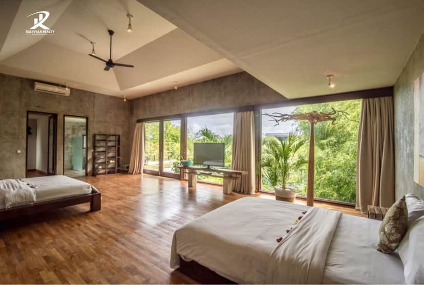5-bedroom leasehold villa in Canggu — photo 5 of 5
