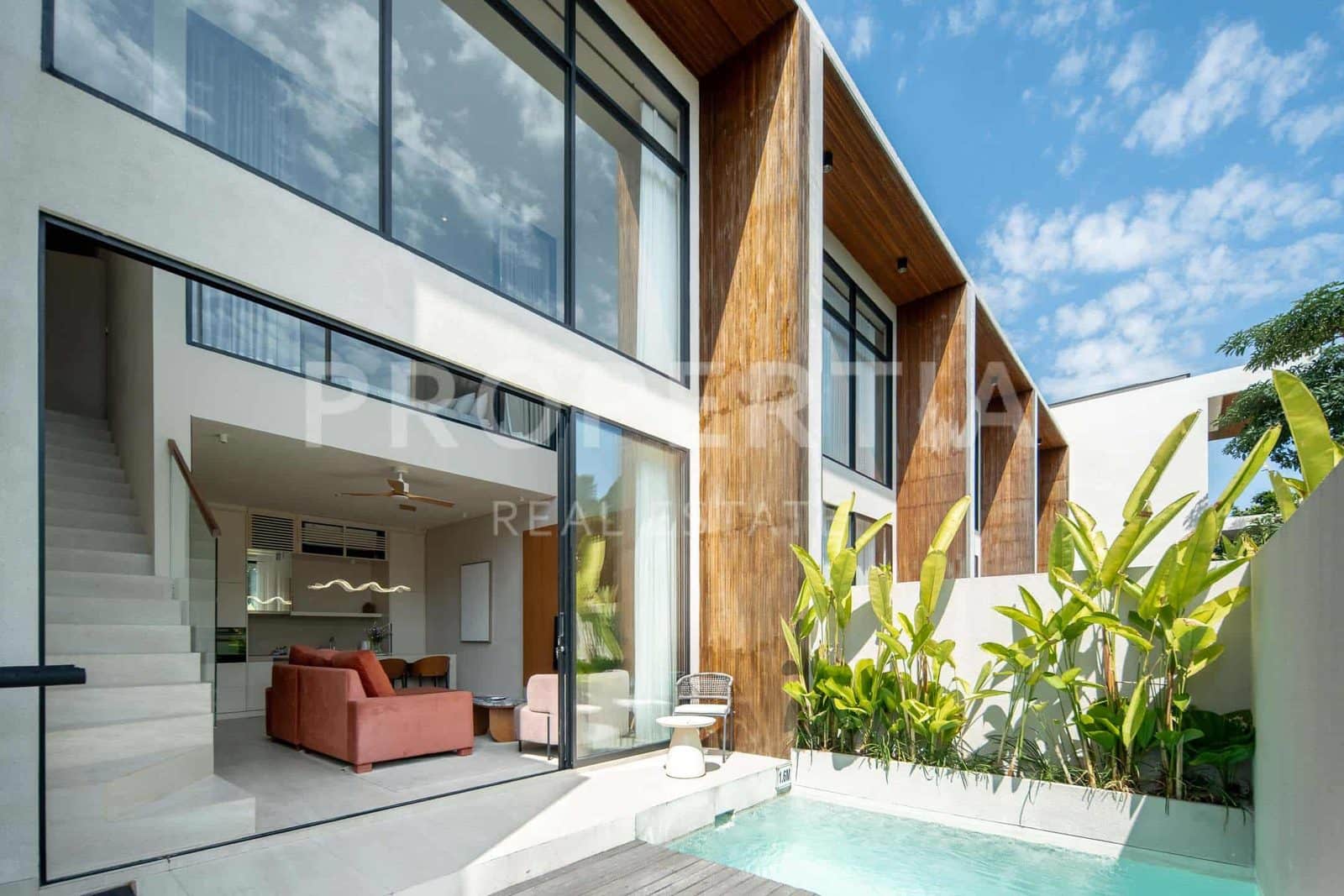 Turnkey Investment Villa with Ocean-view Rooftop in Pererenan