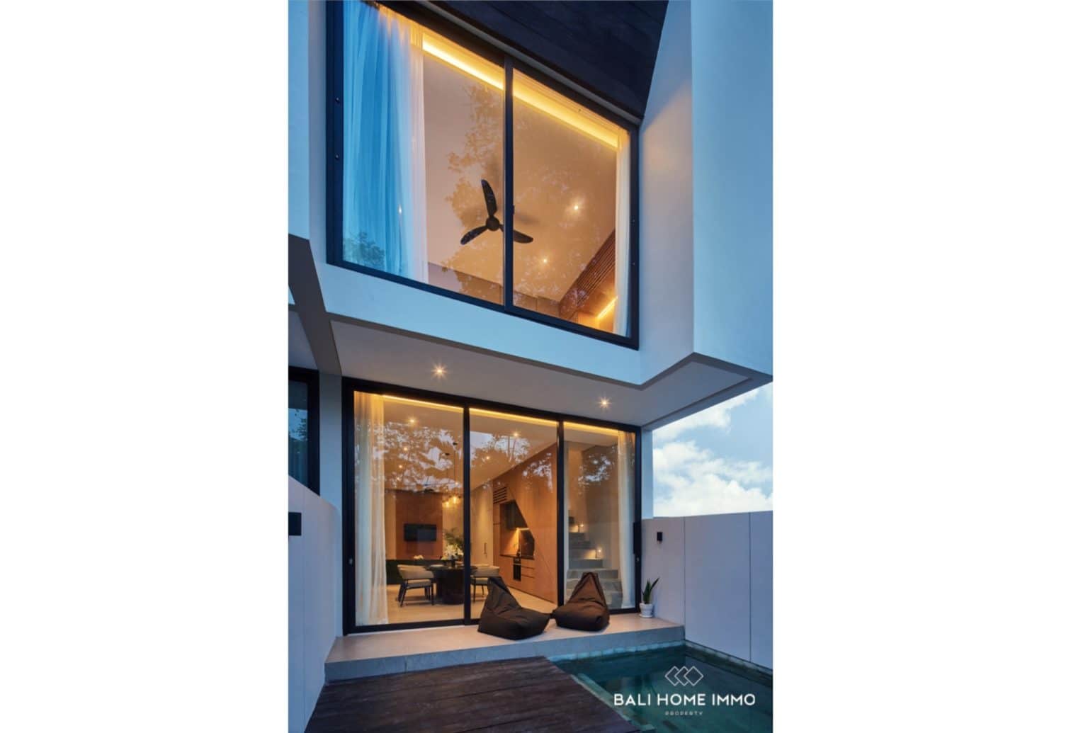 Contemporary 2 Bedroom Villa for Sale Leasehold in Pecatu