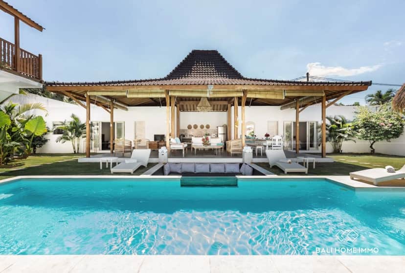 5-bedroom leasehold villa in Seminyak — photo 2 of 5