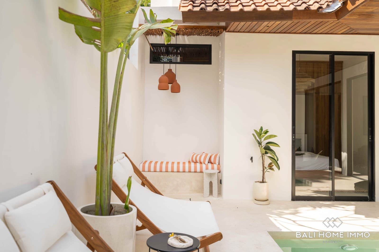 4-bedroom freehold villa in Uluwatu — photo 3 of 5