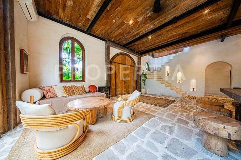 4-bedroom freehold villa in Pererenan — photo 2 of 5