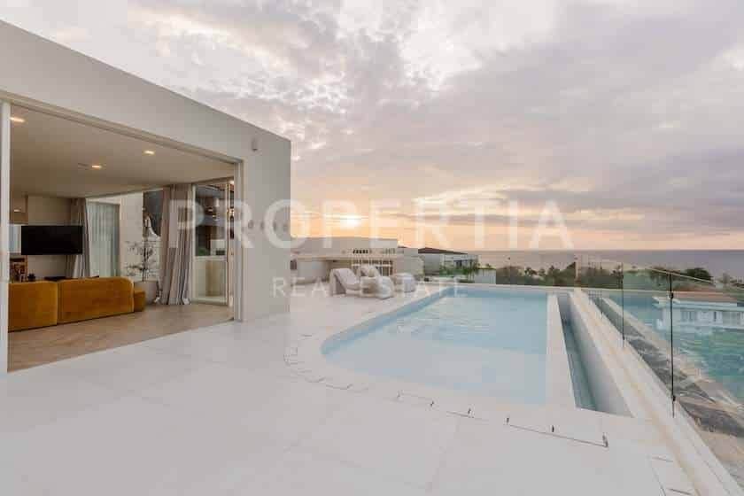 5-bedroom leasehold villa in Bingin — photo 2 of 5