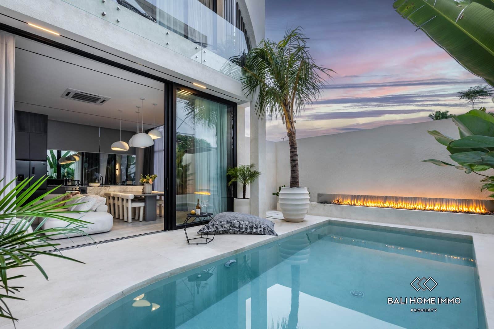 Luxury 3 Bedroom Villa for Sale Leasehold in Bali Umalas - RF1072B