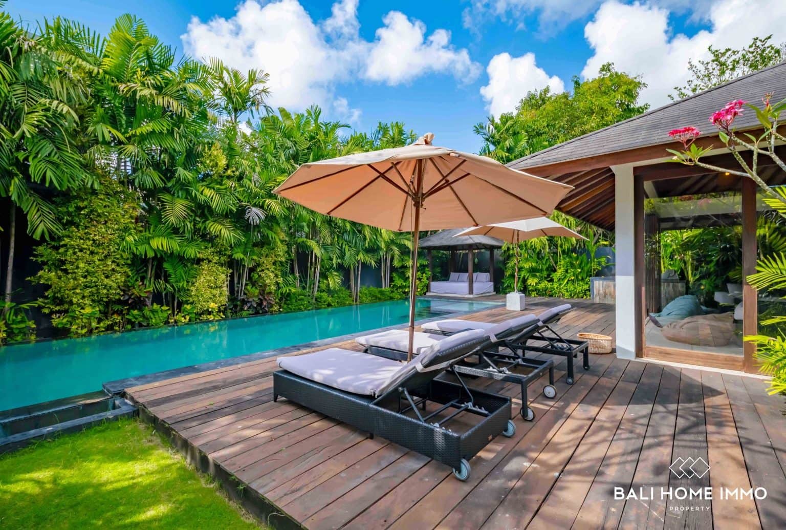 4-bedroom freehold villa in Jimbaran — photo 4 of 5