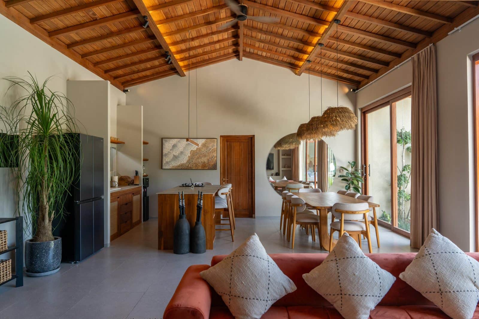 4-bedroom leasehold villa in Pererenan — photo 5 of 5