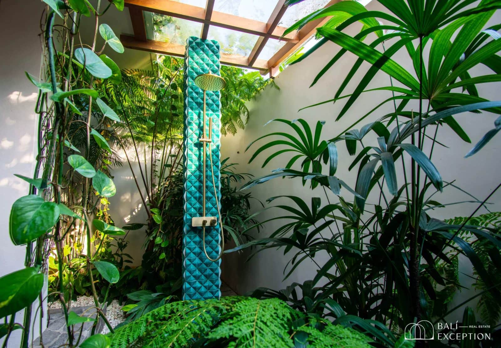 5-bedroom leasehold villa in Pererenan — photo 4 of 5