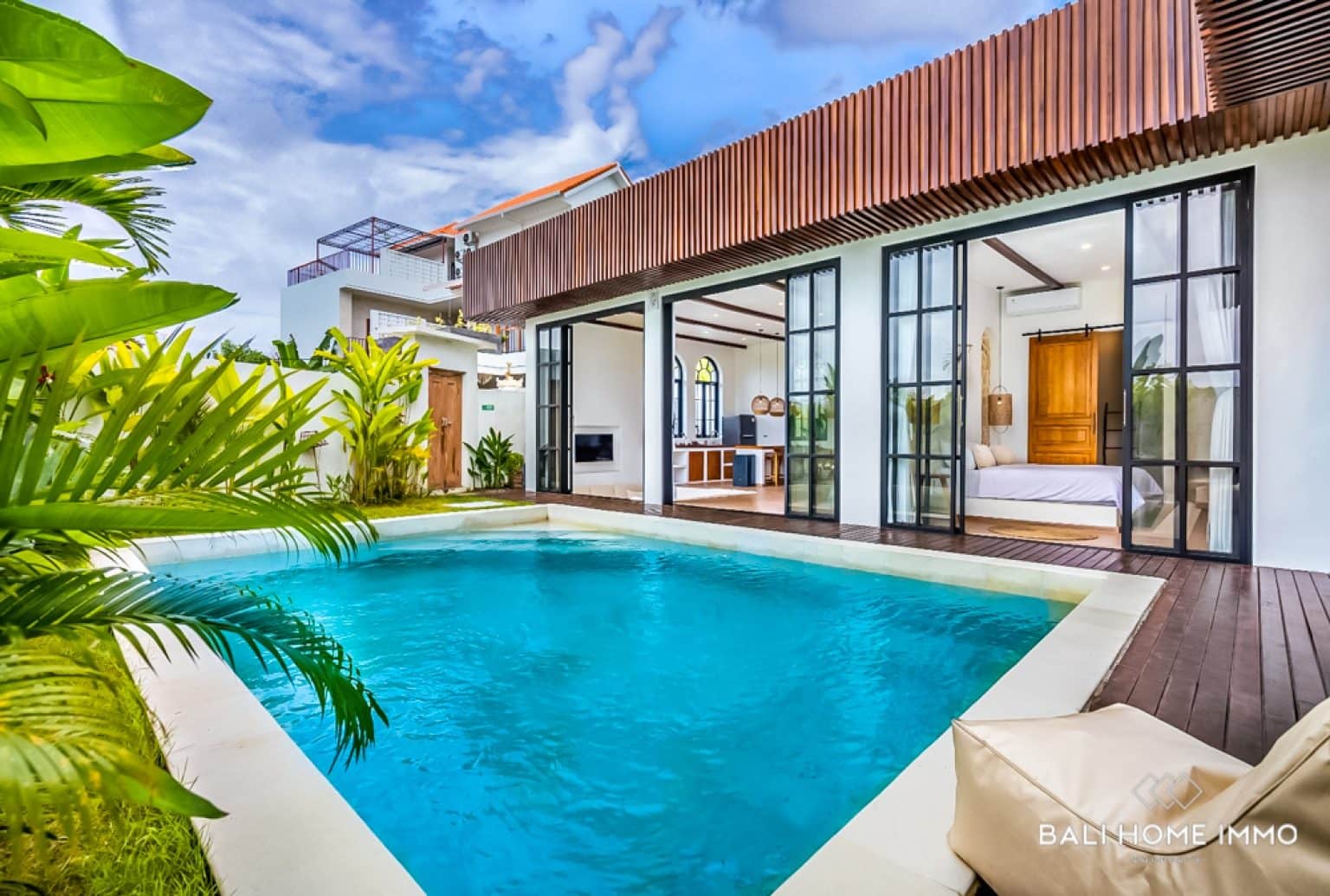 Modern 3 Bedroom Villa for Sale Leasehold in Jimbaran