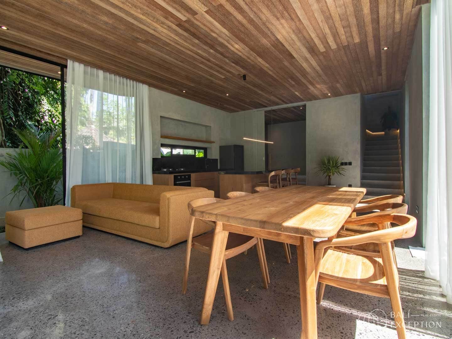 3-bedroom leasehold villa in Pererenan — photo 2 of 5