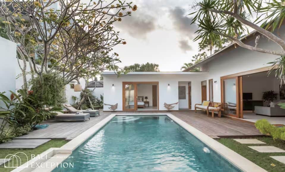 Traditional 3 Bedroom for Sale Leasehold in Petitenget
