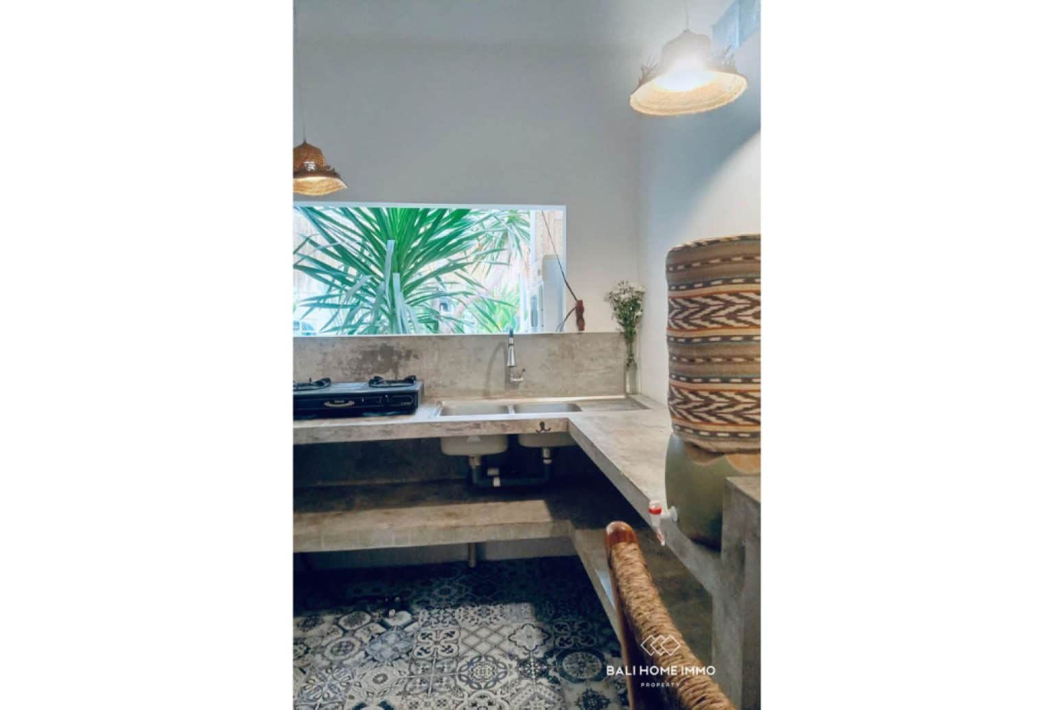 4-bedroom leasehold villa in Kerobokan — photo 3 of 5