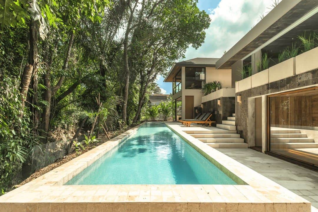 Ready Now 7 Bedroom Villa for Sale Leasehold in Pererenan