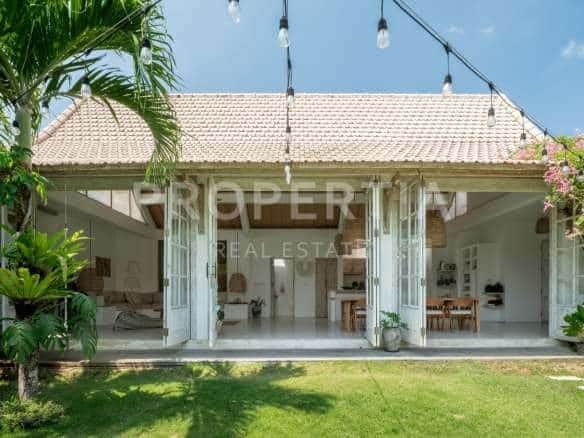 3-bedroom leasehold villa in Canggu — photo 3 of 5
