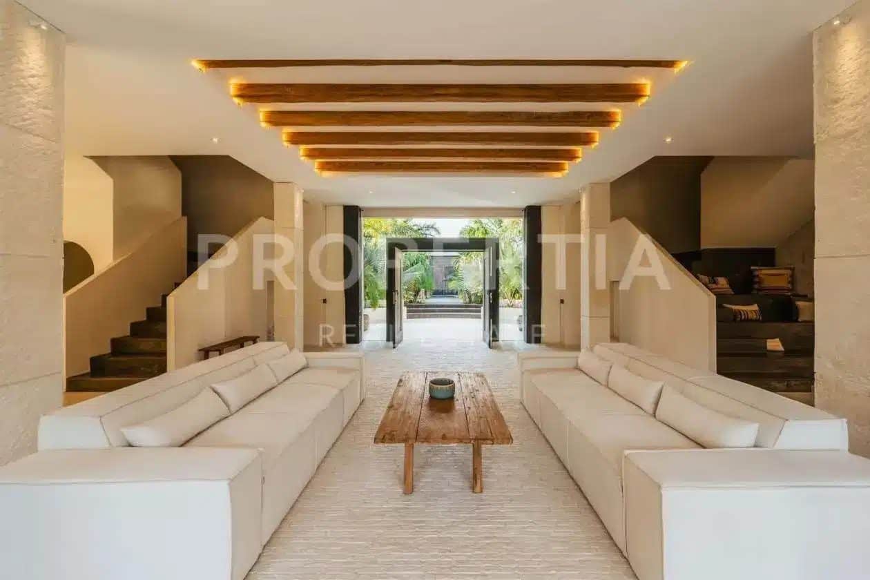 6-bedroom freehold villa in Seseh/Cemagi — photo 4 of 5