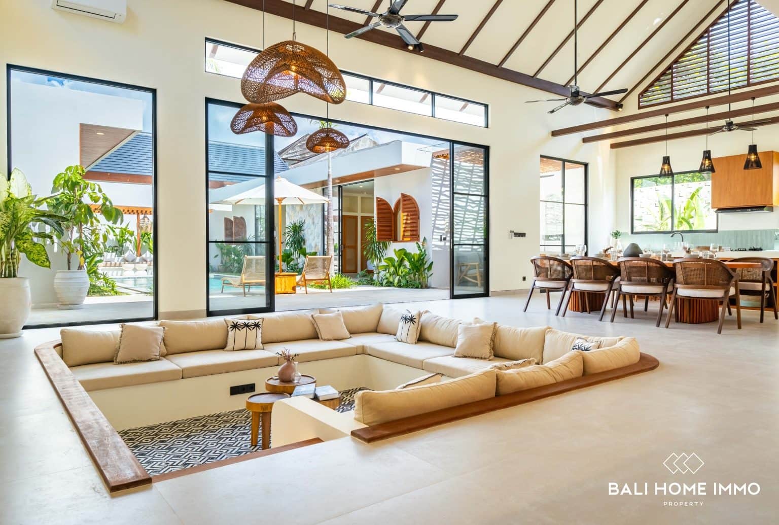 4-bedroom leasehold villa in Umalas — photo 2 of 5