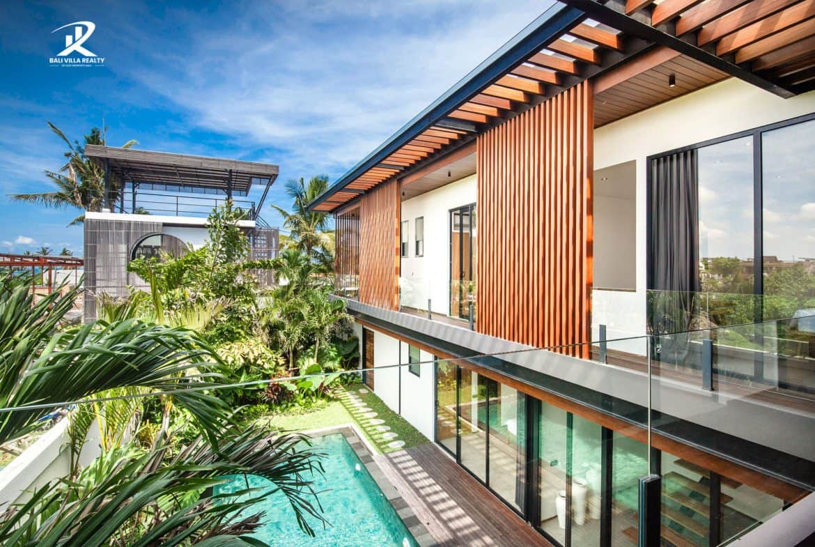 Exquisite 5-Bedroom Pererenan Villa for Sale Leasehold Near Lyma Beach, Bali