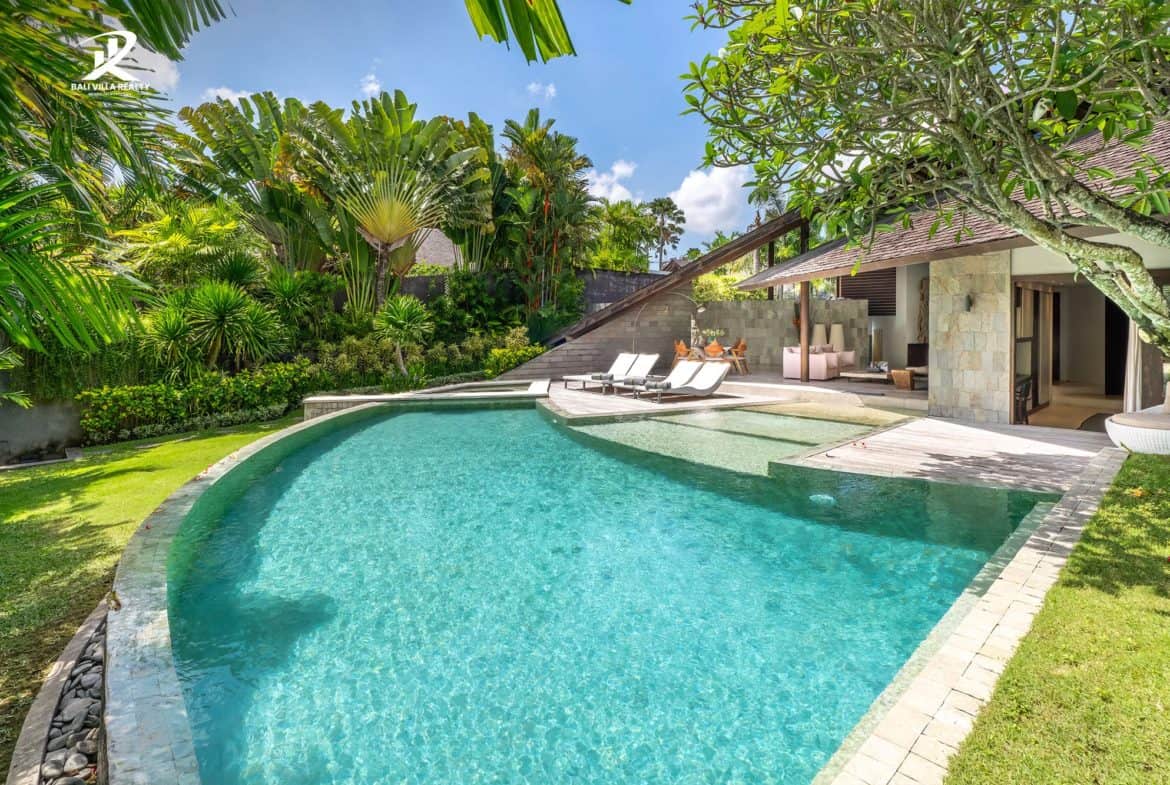3-bedroom leasehold villa in Seminyak — photo 2 of 5