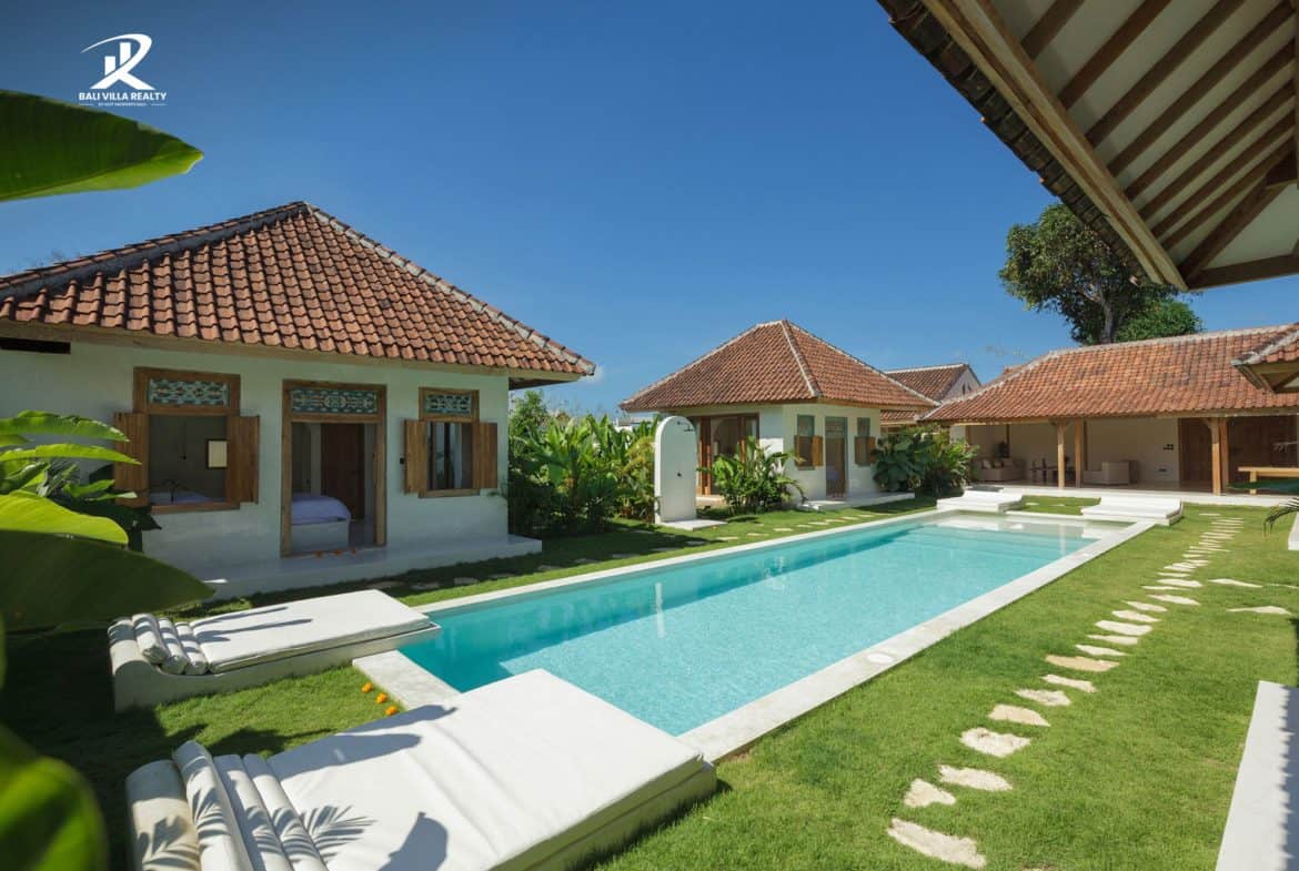 6 Bedroom Villa For Sale Leasehold In Bingin Beach Bali