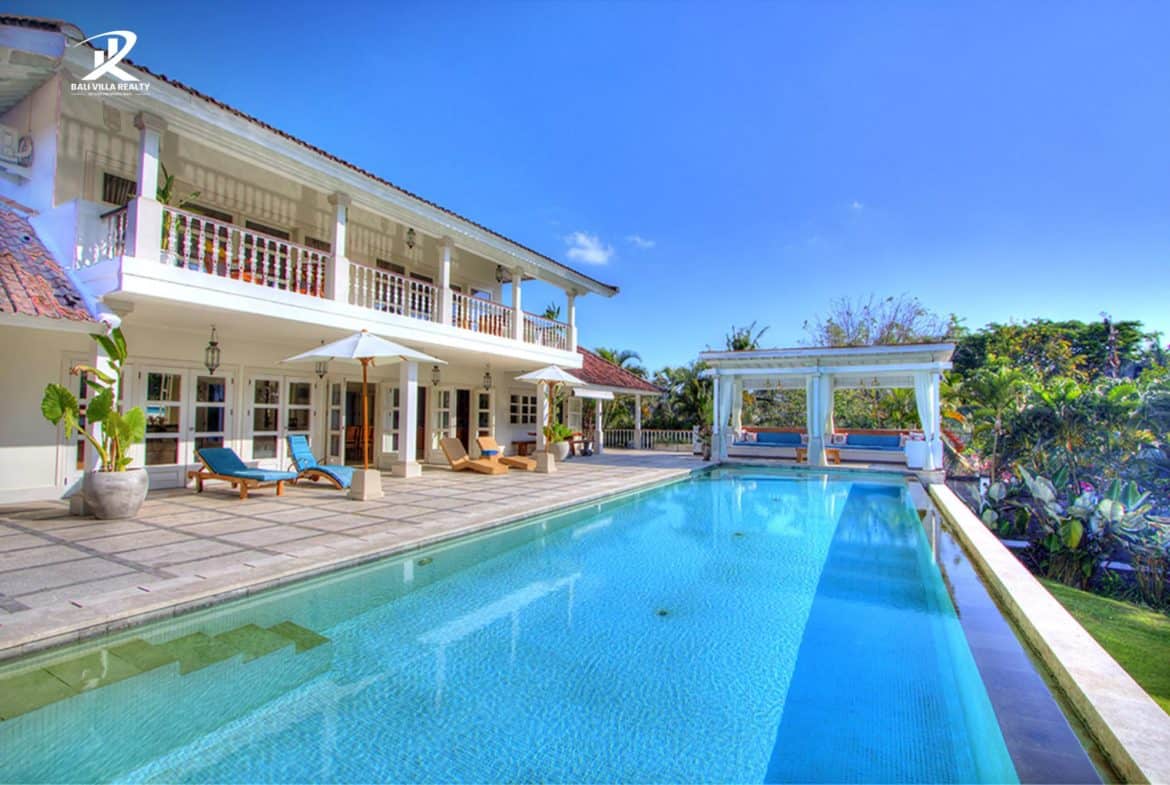 Colonial Grandeur: A Timeless 4-Bedroom Estate with Panoramic Tanah Lot Views For Sale Freehold