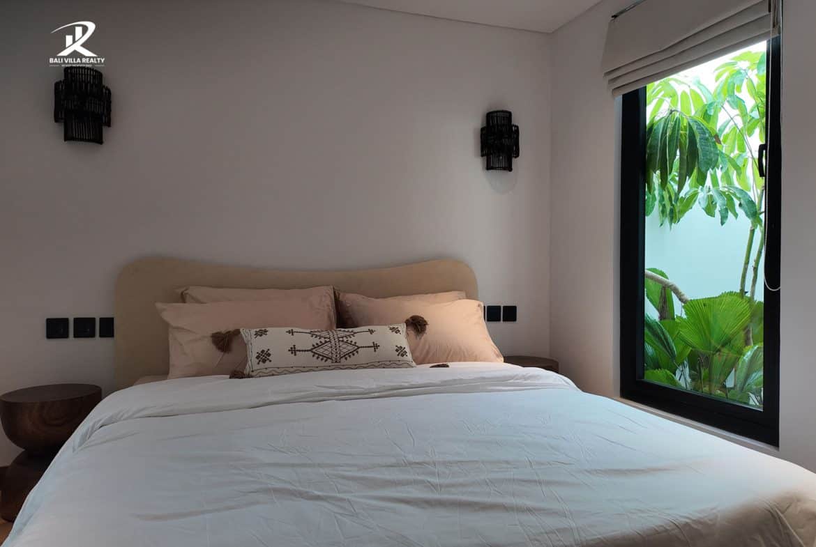3-bedroom leasehold villa in Canggu — photo 4 of 5