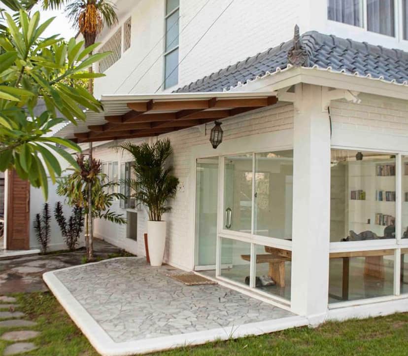 4-bedroom leasehold villa in Seminyak — photo 2 of 5