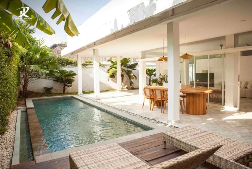 4-bedroom leasehold villa in Seminyak — photo 3 of 5