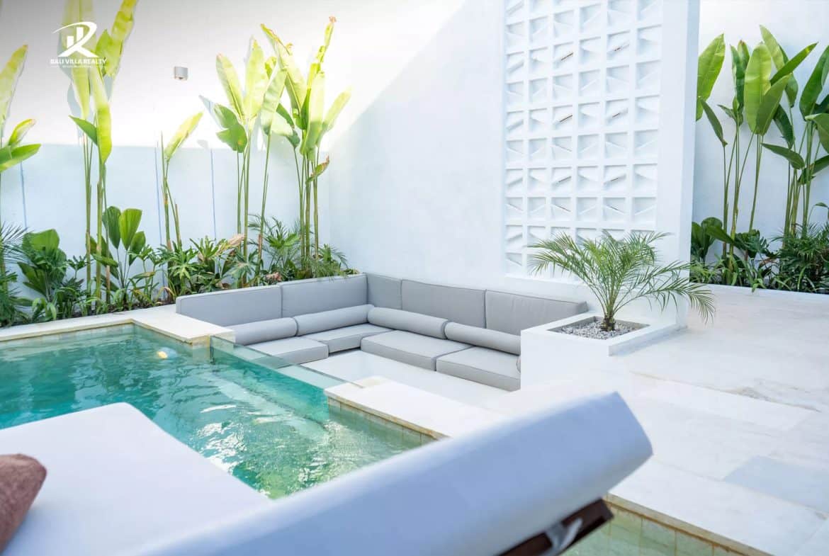 Turn-Key Luxury: High-Yield 2BR Designer Villa in Bali’s Surfing Hub For Sale Leasehold