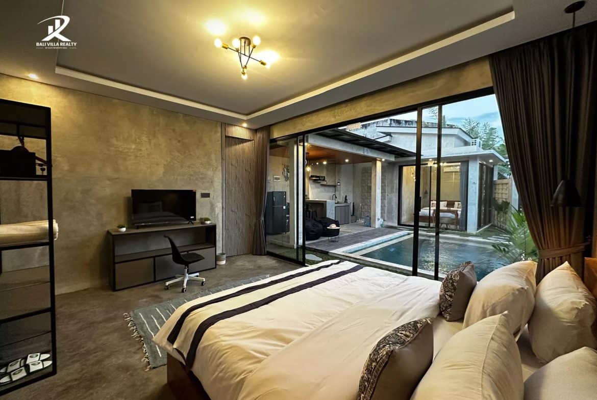 Industrial Zen: Ultra-Modern 3BR Boutique Villa in Dalung For Sale Leasehold