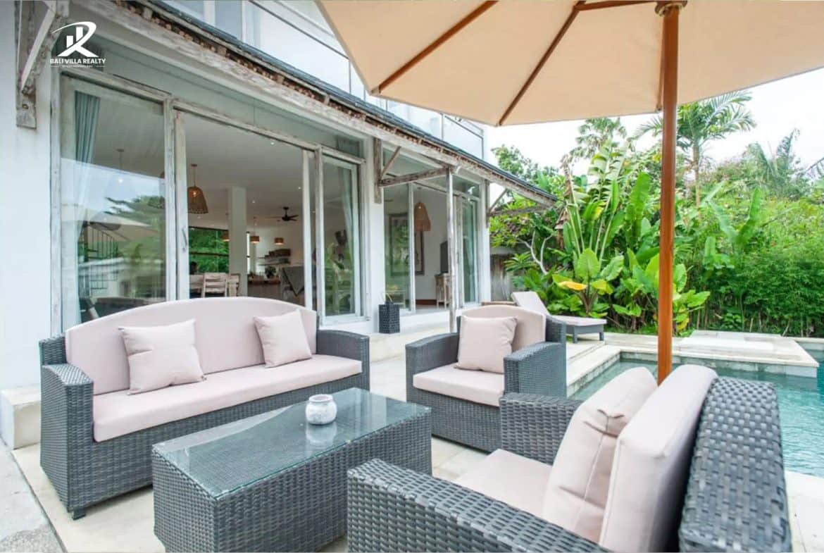 Wonderlful 4 Bedrooms Villa For Sale Leasehold in Umalas, Bali: High-Quality Finishes