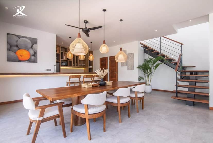 4-bedroom leasehold villa in Canggu — photo 3 of 5