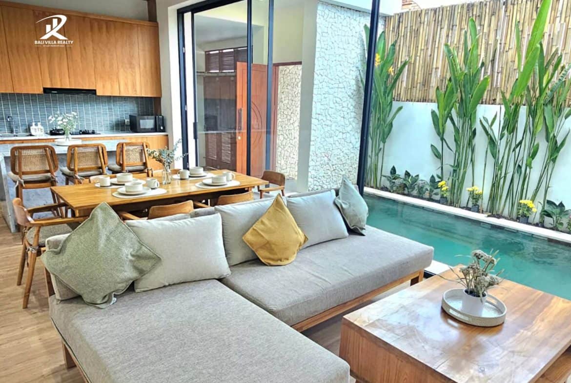 Architectural Elegance: 3-BR Designer Villa in Heart of Seminyak For Sale Freehold