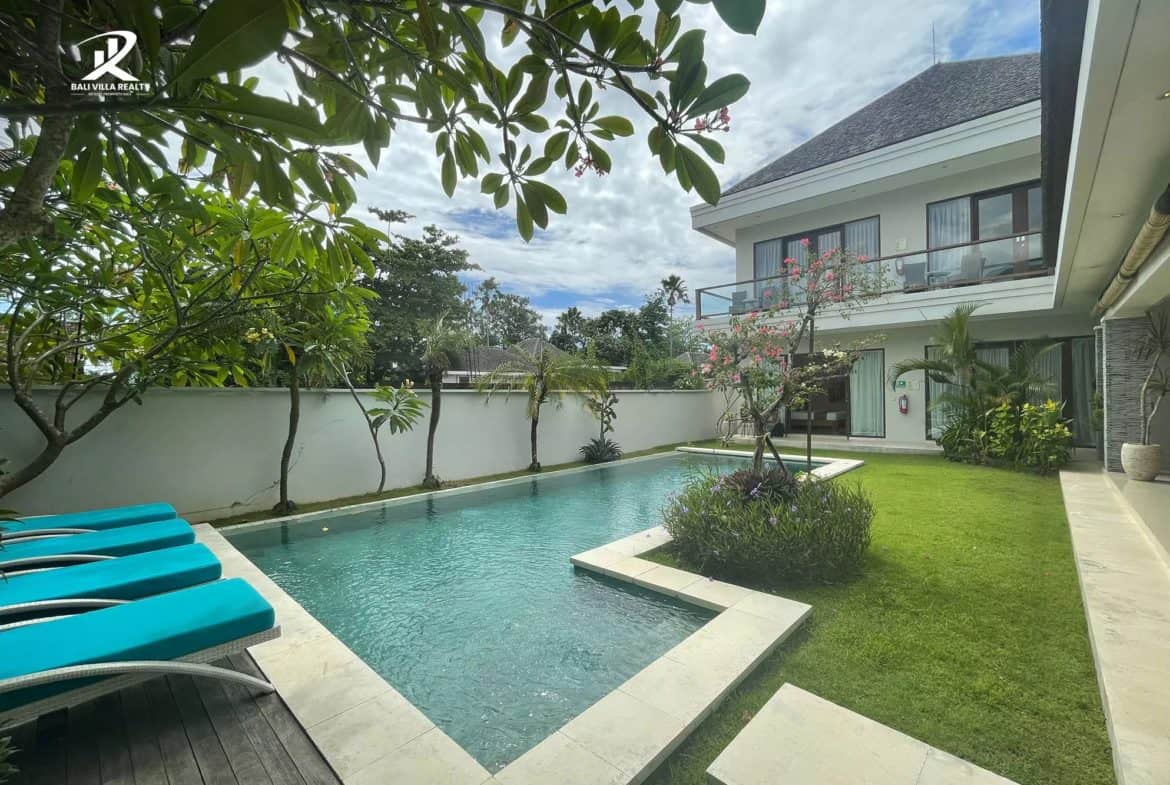Rare Freehold Gem: Contemporary 5-Bedroom Luxury Sanctuary in Heart of Canggu