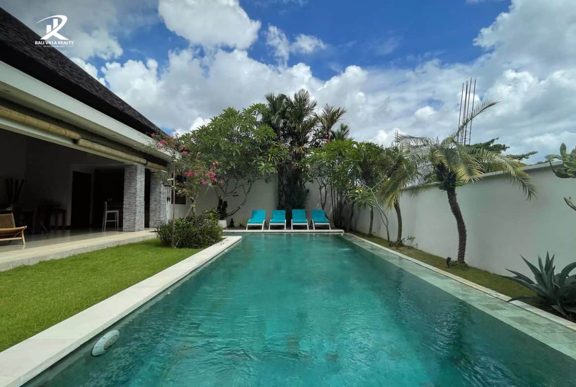 5-bedroom freehold villa in Canggu — photo 2 of 5